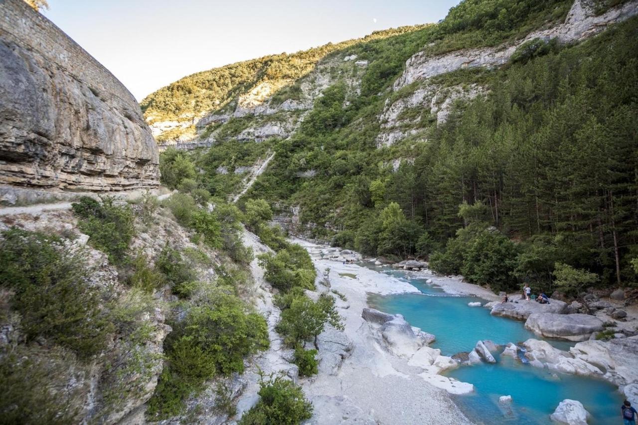 Auberge De Barret Sur Meouge Екстер'єр фото